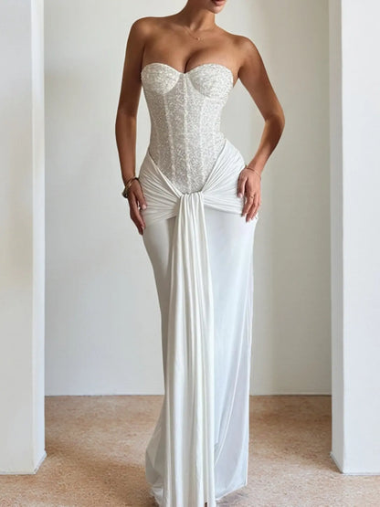 Strapless Slim-Fit Maxi Dress – Minimalist Chic Formal Dress