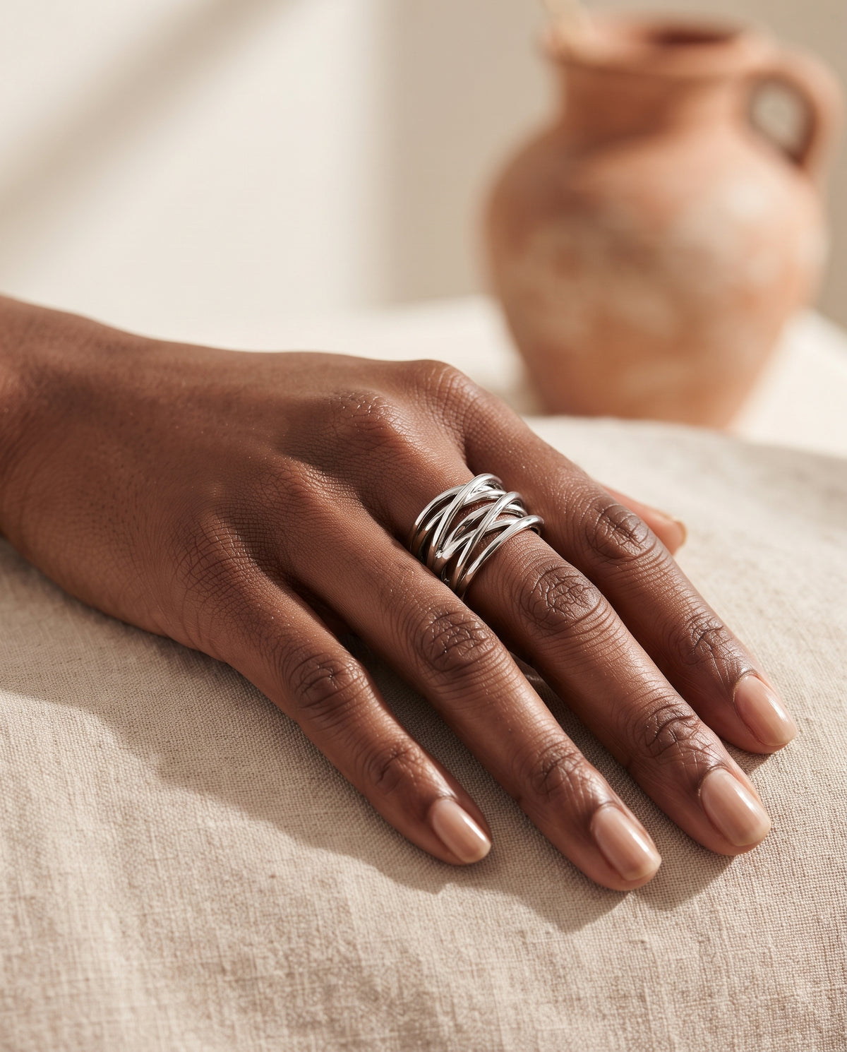 Bague Vintage en Argent à Anneaux Superposés – photo lifestyle 1