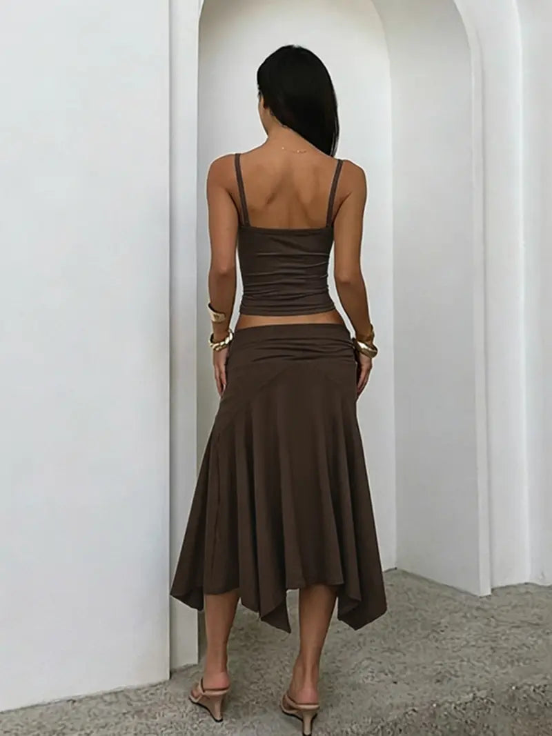 Halter Top & Pleated Skirt Set – Chic Sleeveless Summer Outfit