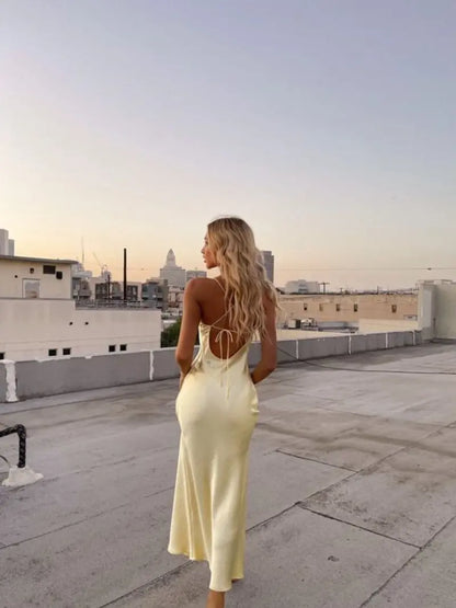 Elegant Backless Lace Dress Cross-Back Slim Fit A-Line
