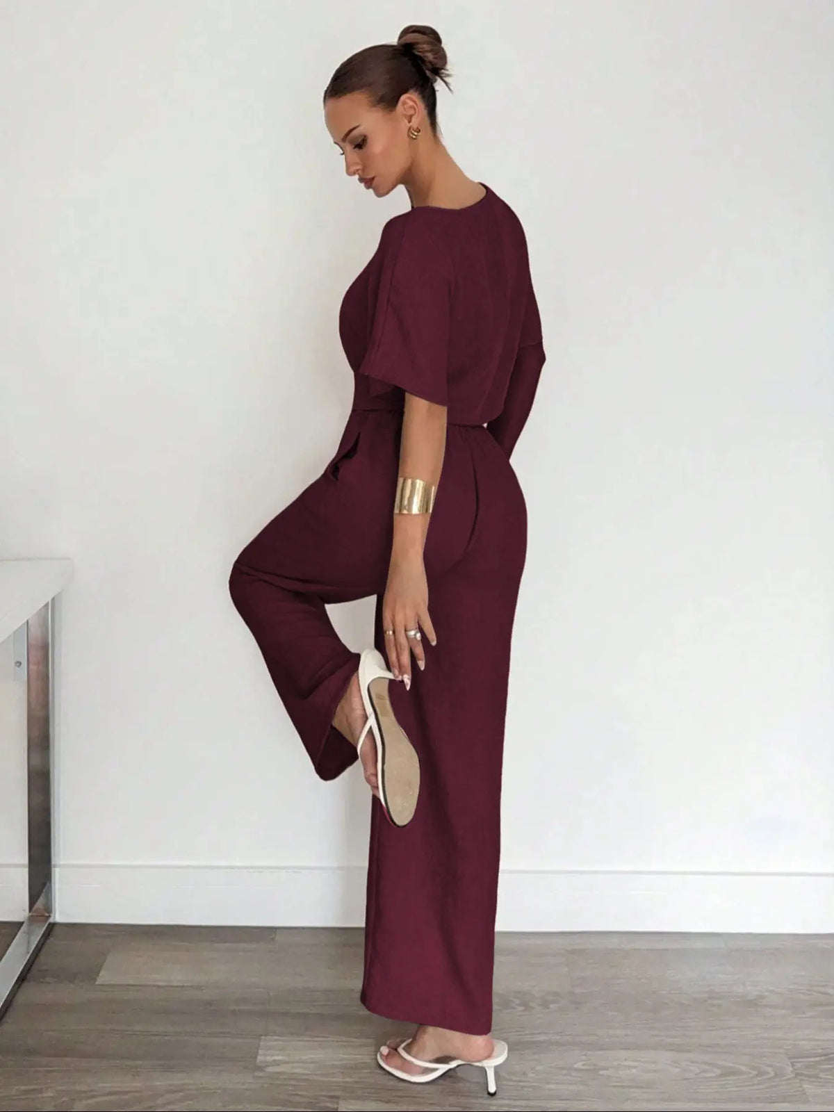 Wide-Leg Pants & Crop Tee Set – Casual Loose-Fit Two-Piece Outfit