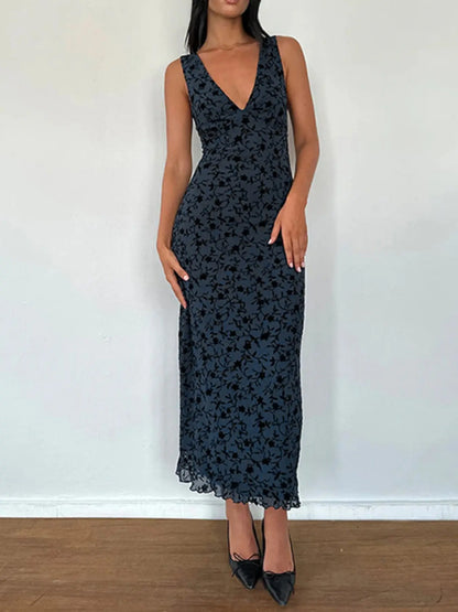 Deep V-Neck Floral Knit A-Line Dress – Elegant Bodycon Long Dress