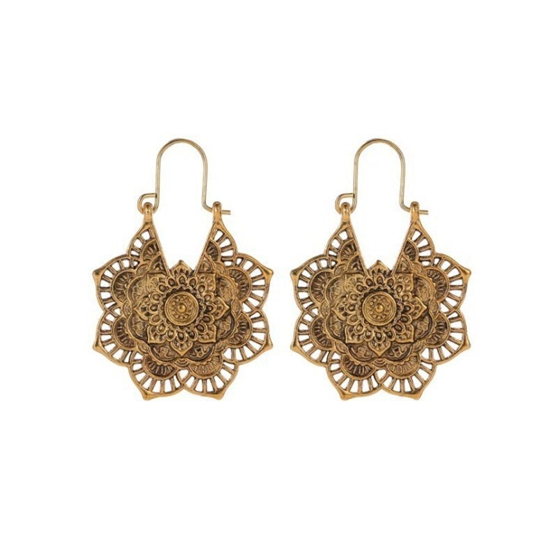 Ohrringe mit Lotus-Mandala-Motiv