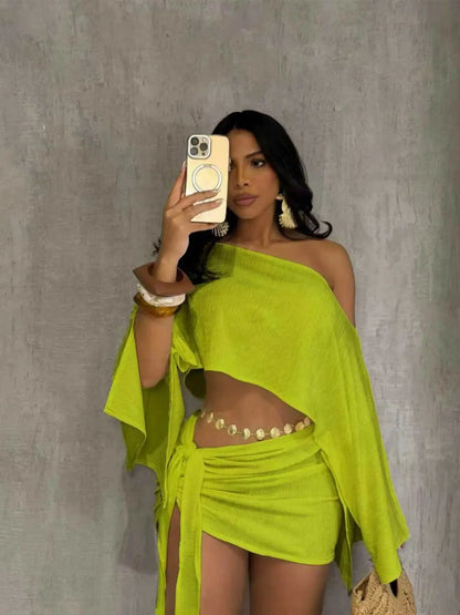 Off-Shoulder Crop Top & Bodycon Skirt Set – Elegant Beach Holiday Outfit