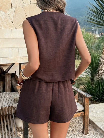 V-Neck Lace-Up Crop Top & Shorts Set – Casual Two-Piece Summer Outfit