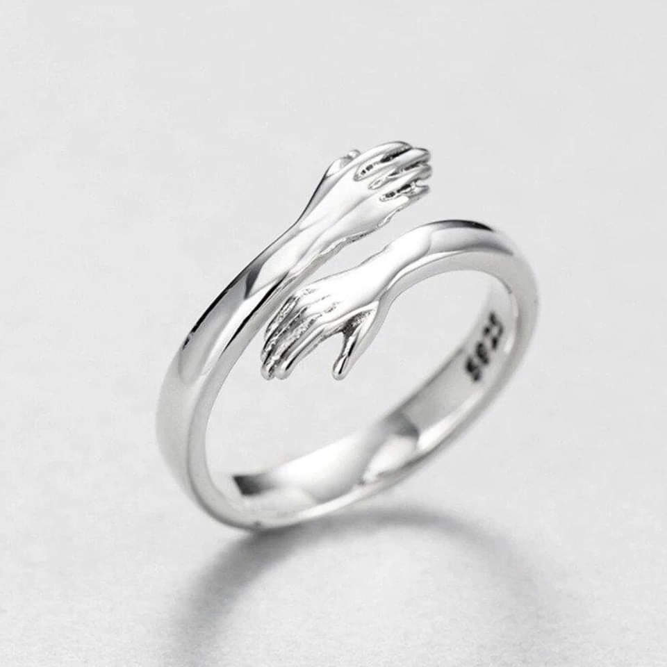 Anillo Ajustable de Plata Estilo Abrazo