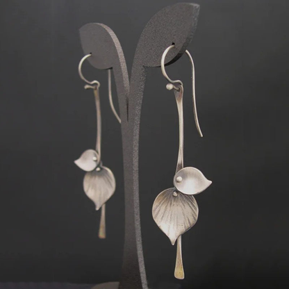 Orecchini Vintage con Motivo Foglia in Argento