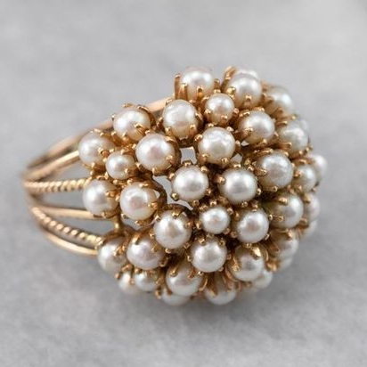 Anillo Vintage con Perlas Incrustadas