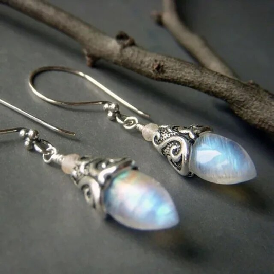 Pendientes Refinados Vintage de Plata y Cristal Luna