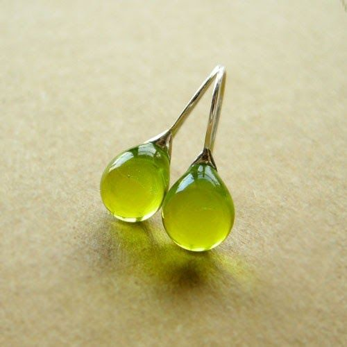 Vintage Earrings with Olive Crystals