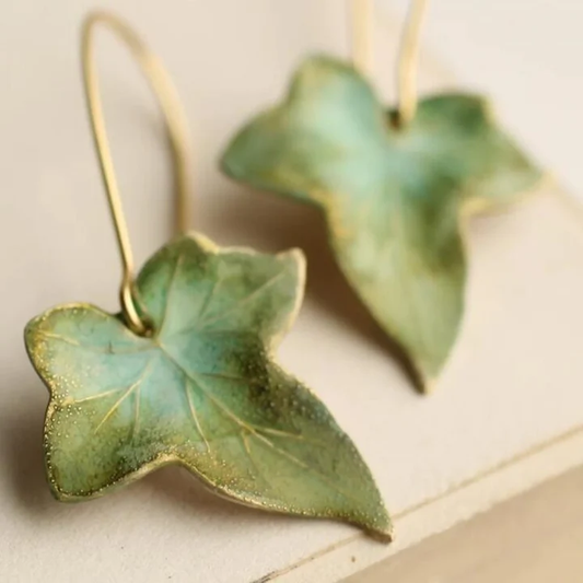 Refined Vintage Earrings with Natural Leaf Design