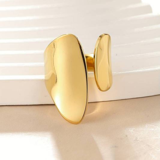 Vintage Gold Open-Design Ring