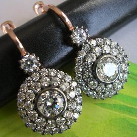 Pendientes Refinados Vintage Mandala con Circonitas