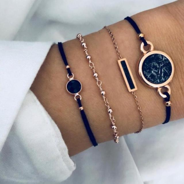 Set aus 5 einzigartigen Premium-Armbändern